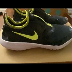 Nike youths size 6
